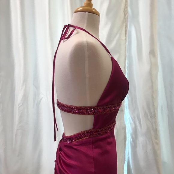 Xscape Evening Gown - Picture 6 of 8